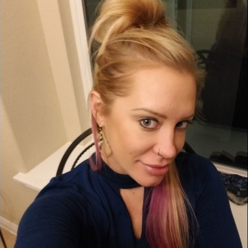 Meet your Posher, Rebecca